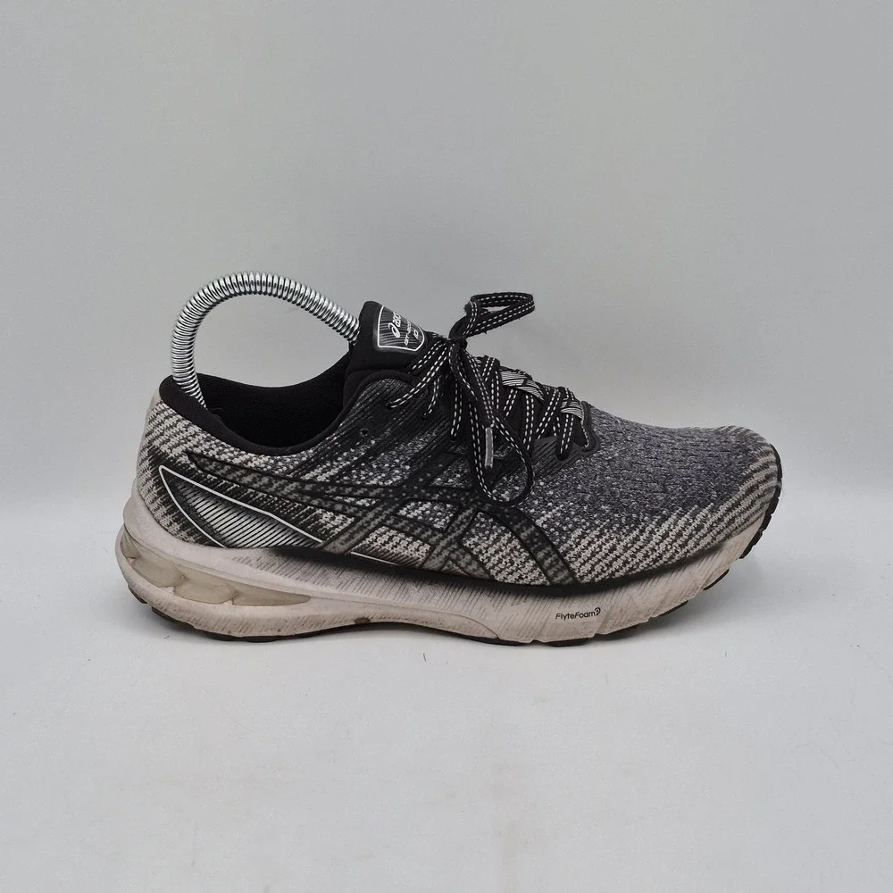 ASICS GEL-Nimbus 23 Shoes Womens Size 7 Gray Mesh Running Sneakers 1012B045